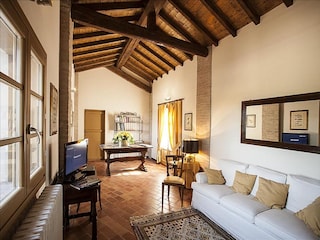 Farmhouse Scandiano Features 12