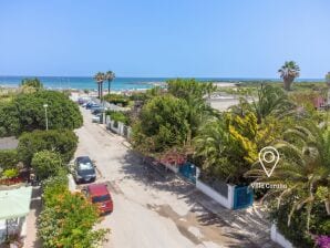 Holiday house at 20 m by the beach - località: Pantanagianni via del mare - Torre Santa Sabina - image1