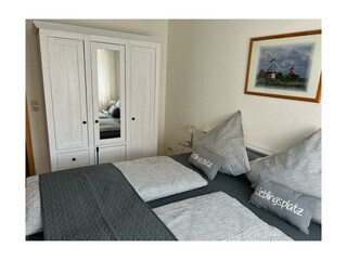 Ferienwohnung Krummhörn Schlafzimmer 9