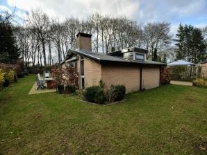 Vakantiehuis met overdekte veranda en sauna - Voorthuizen - image1
