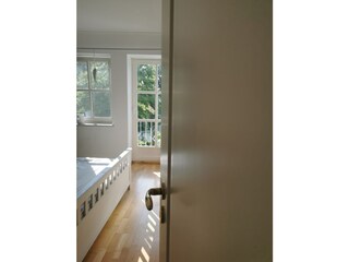 Blick ins Schlafzimmer