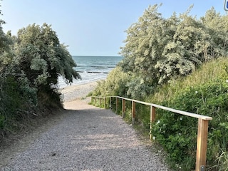 "unser Strandabgang"ohne Treppen  direkt am Hundestrand