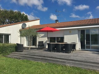 Villa Saint-Bris-des-Bois Buitenaudio-opname 9