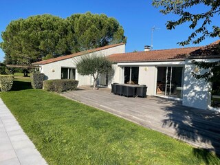 Villa Saint-Bris-des-Bois Buitenaudio-opname 1