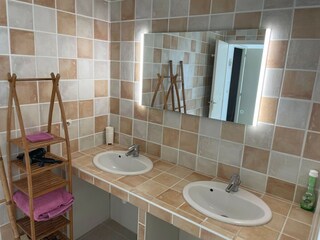 Villa Saint-Bris-des-Bois Caratteristiche 9