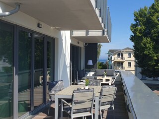 große Dachterrasse