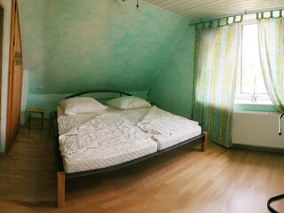 das grasgrüne Schlafzimmer