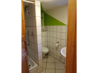 Dusche und WC
