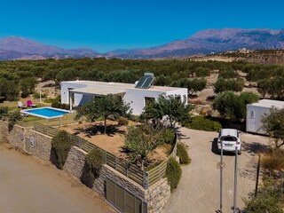 Villa Pitsidia Environment 36