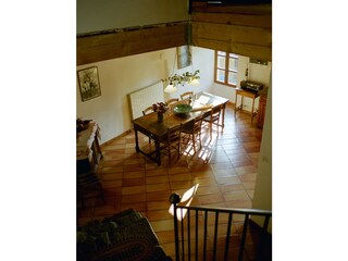 eat-in kitchen dining area