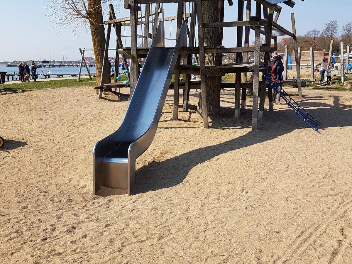 Großer Spielplatz