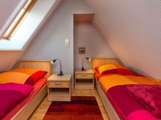 mit Dachfenster von Velux