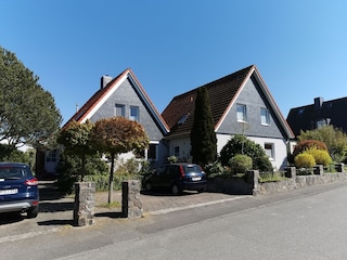 Außenansicht (rechtes Haus)