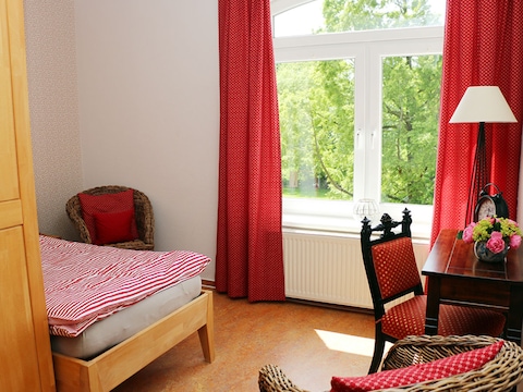 Apartamento de vacaciones Jardín de rosas en la finca Osterholz