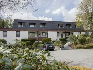 Aantrekkelijk appartement met balkon aan de golfbaan in Winterberg - Winterberg - image1