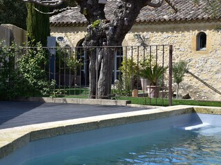 Casa per le vacanze Collias Registrazione all'aperto 2