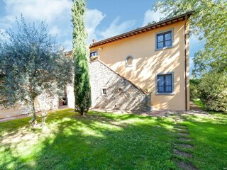 Farmhouse Cortona Outdoor Recording 1