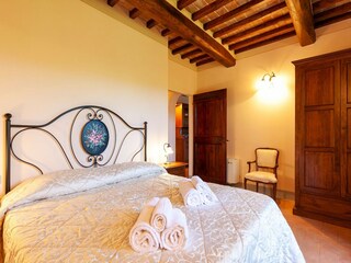 Farmhouse Cortona Features 20