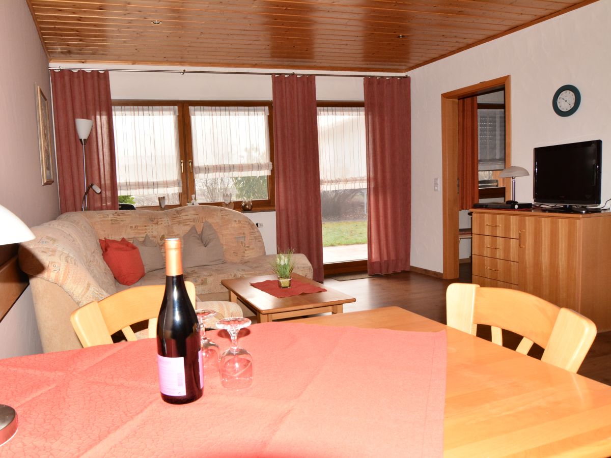 Ferienwohnung Haus Florian Ludwigswinkel Frau Doris Schmitt
