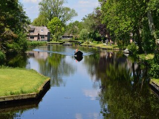 Holiday house Giethoorn Environment 23