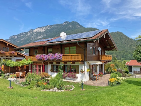 Holiday apartment Menzinger