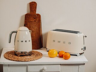 Kettel and Toaster
