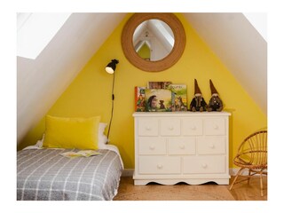 second children's room