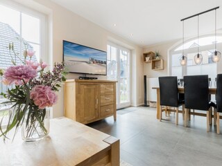 Wohnzimmer und Essbereich