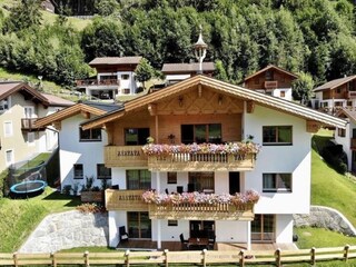 Appartement Wald im Pinzgau Buitenaudio-opname 6