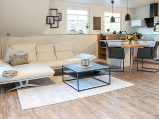 Sofa mit Funktionen.