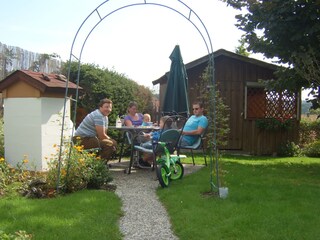 Grillplatz mit Gartenlaube