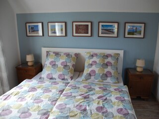 Schlafzimmer "Meeresbrise" mit Doppelbett 1,80m x 2,00m