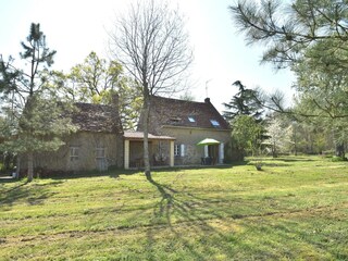 Ferienhaus Saint-Hilaire-Fontaine Außenaufnahme 11