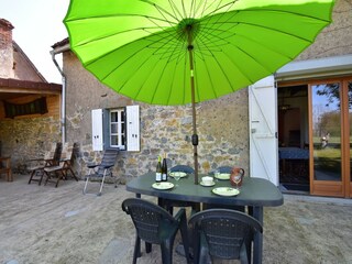 Ferienhaus Saint-Hilaire-Fontaine Außenaufnahme 9