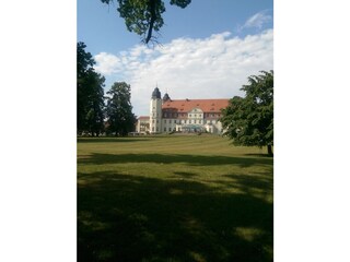 Schloßpark gerade einmal 200m entfernt