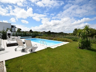 Villa Nadadouro Outdoor Recording 17