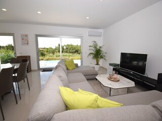 Villa Nadadouro Features 22