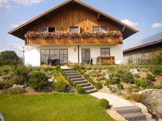 Hausansicht Sommer