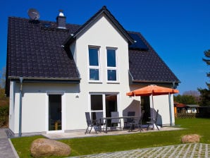 Ferienhaus Schipperhus - Breege - image1