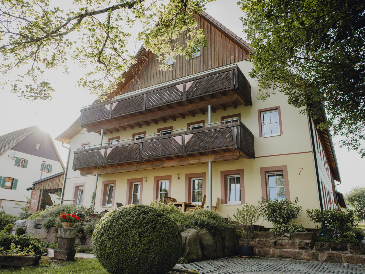 Ferienwohnung Seewald Außenaufnahme 2