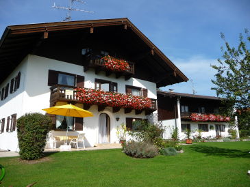 Ferienwohnung Wennesz Chieming