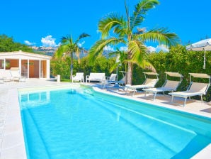 Villa Emanuele - Costarainera