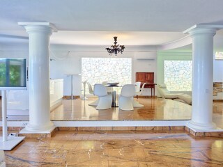 Villa Costarainera Caratteristiche 11