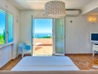 Villa Costarainera Caratteristiche 13