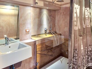 Villa Costarainera Caratteristiche 17