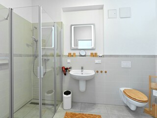 Bad mit Dusche