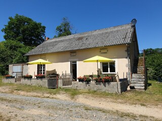 Casa de vacaciones Issy-l'Eveque Grabación al aire libre 1