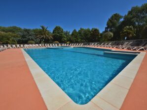 Apartment Beautiful flat with pool in Moliets-et-Maa - Moliets-Plage - image1