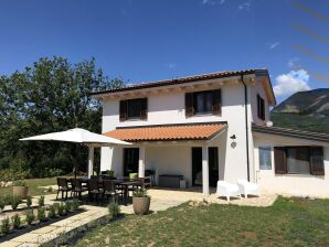 Ferienhaus in Toskana mit Pool und Aussicht