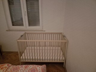 Baby cot